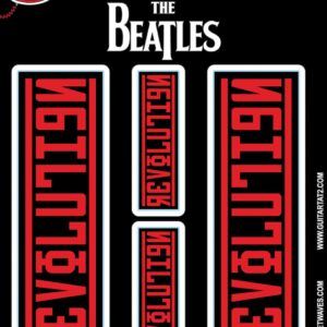 REPUESTO PARA INSTRUMENTO DE CUERDA Guitar Tattoo Planet Waves The Beatles Revolution. Estos diseños retro y nostálgicos ofrecen las históricas portadas de los Beatles para celebrar la música y el arte de la cada vez más influyente banda.