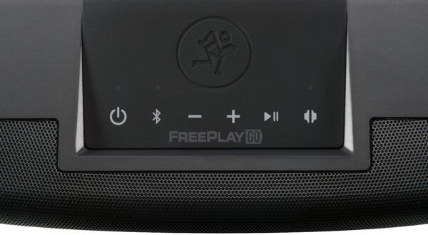 no busque más que el Altavoz Portátil Bluetooth® Mackie FreePlay GO.'